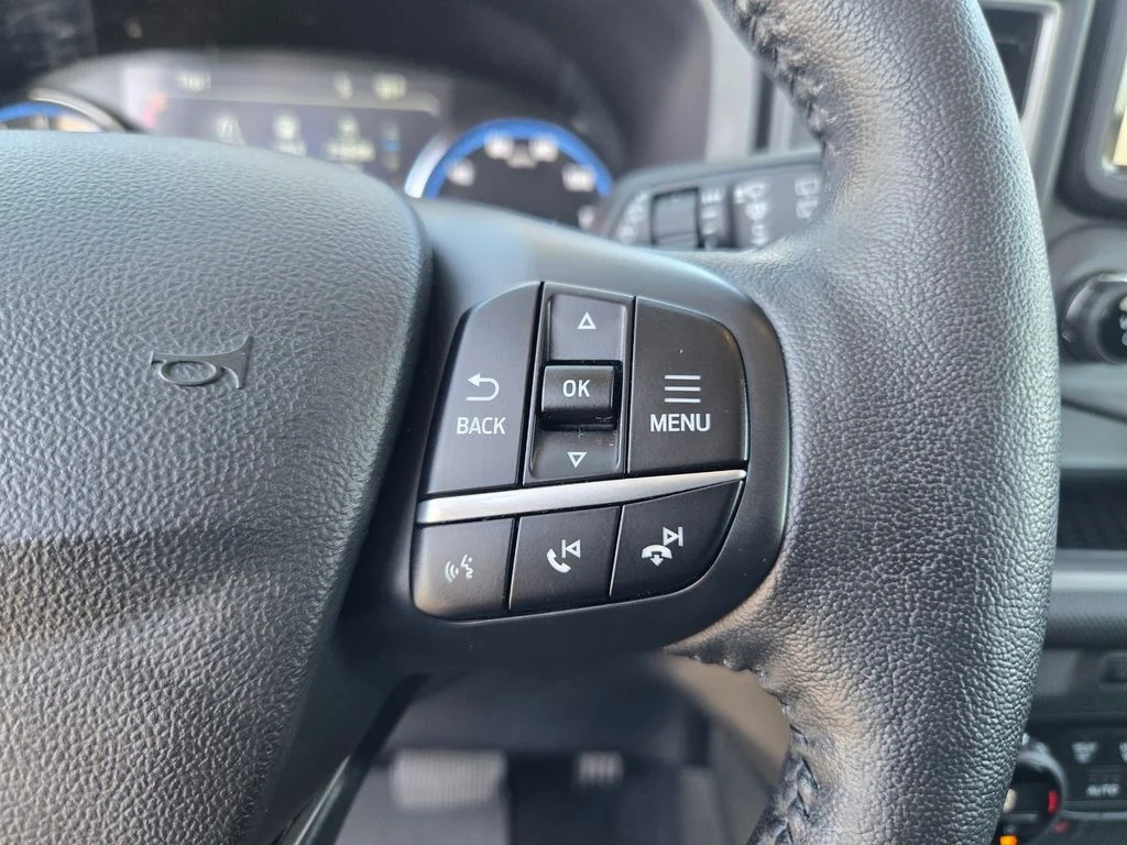 Used 2021  Ford Outer Banks image 23