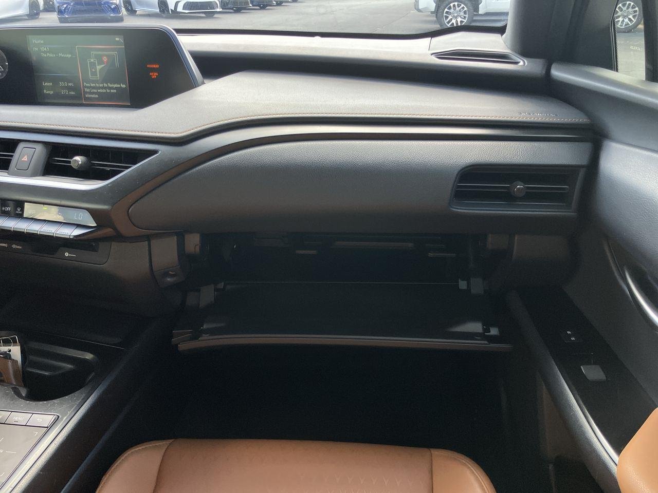 Used 2020 White (Eminent White Pearl) Lexus 200 image 16