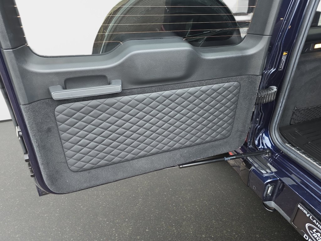 Used 2022 Blue Mercedes-Benz G 63 AMG® image 16