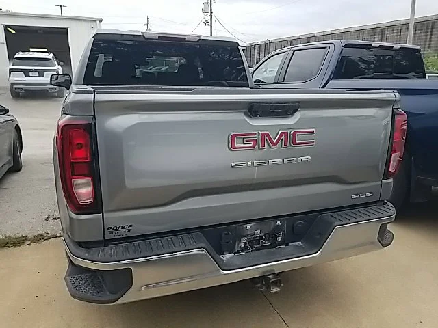 Used 2024 Silver GMC SLE image 22