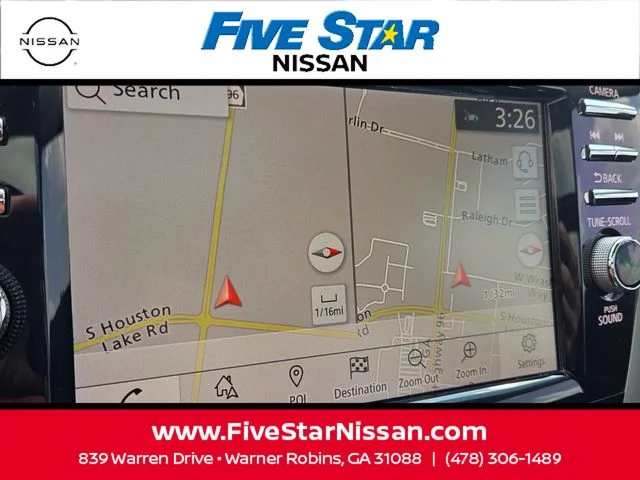 Used 2024 Black Nissan Platinum image 22