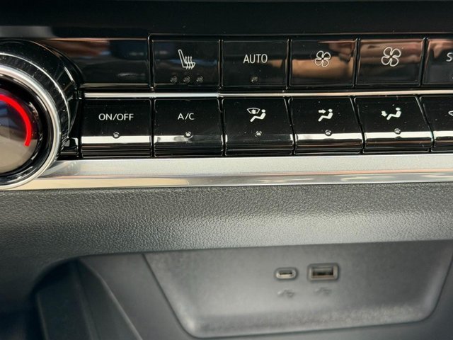 New 2027 Mosaic Black Metallic Chevrolet LT image 13