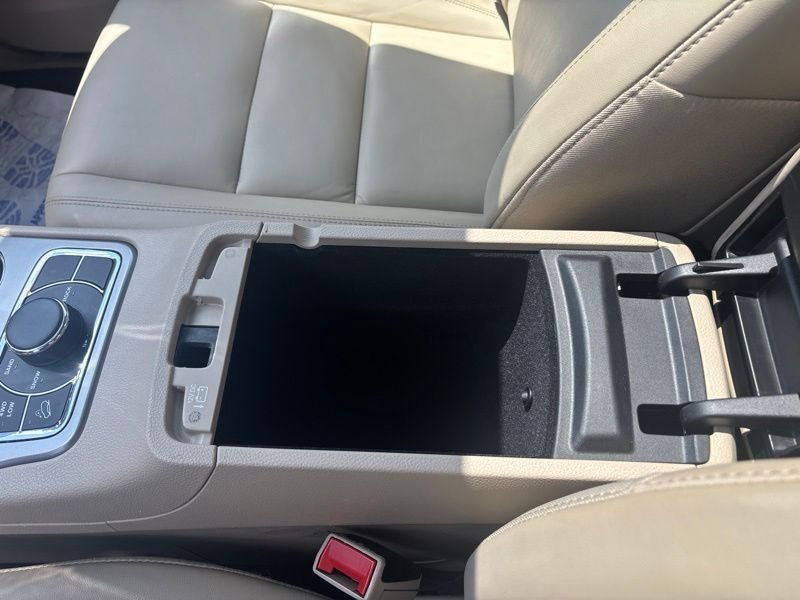 Used 2020 Red Jeep Limited image 44