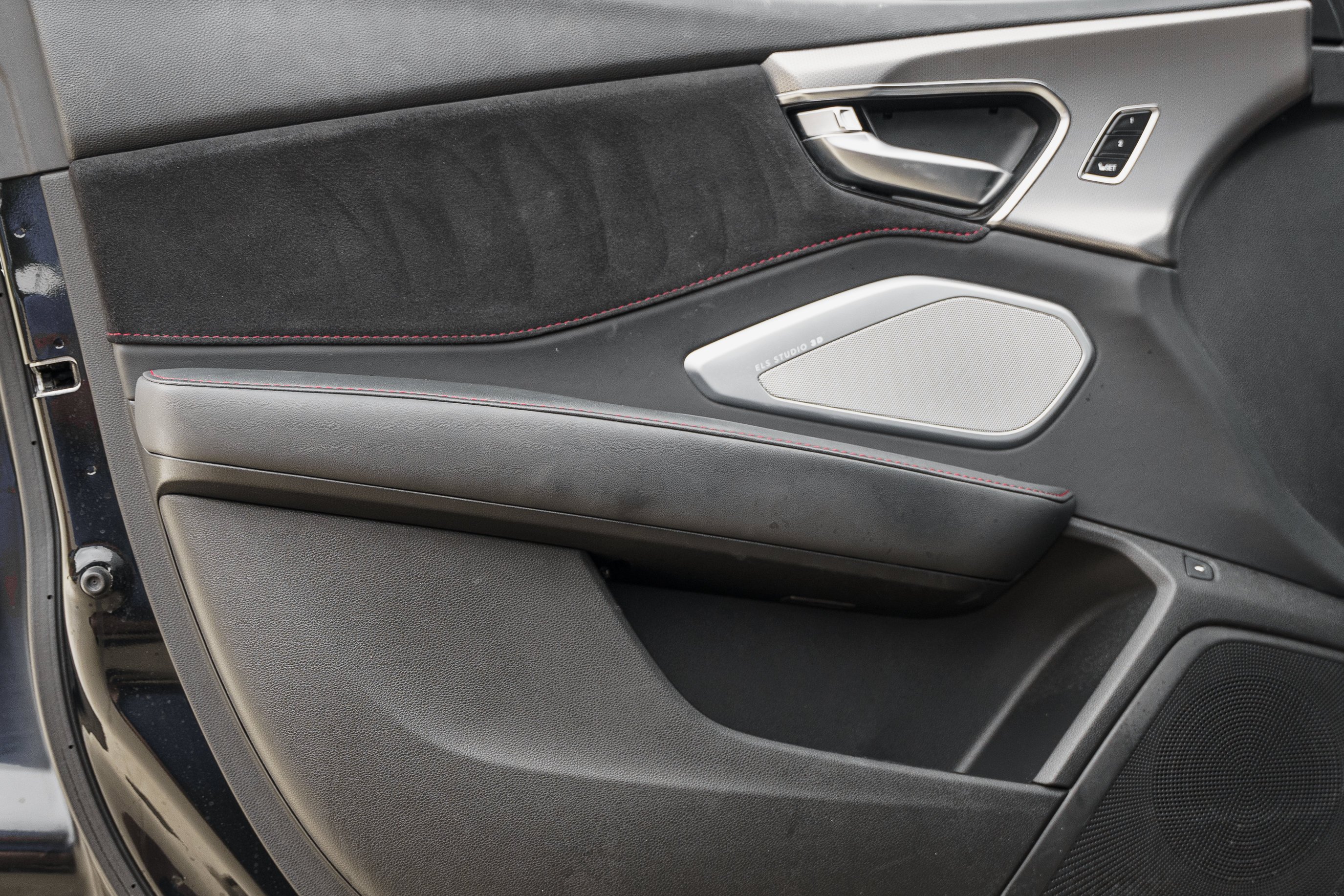 Used 2024 Majestic Black Pearl Acura w/A-Spec Package image 19