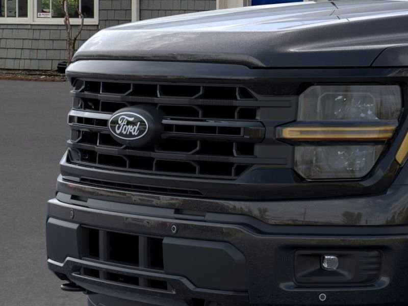2025 Ford F-150 XLT - Photo 17