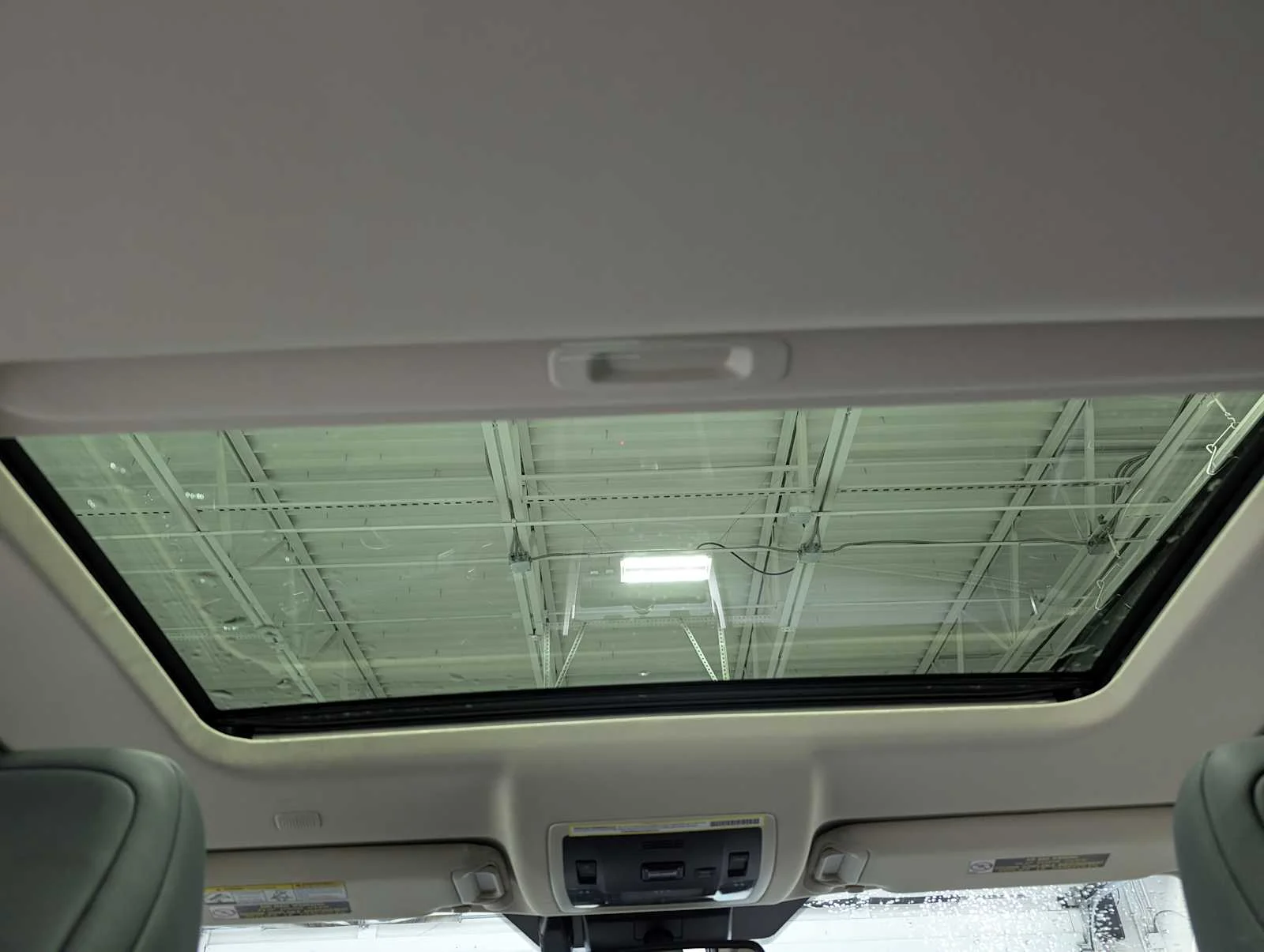 Used 2021 Atomic Silver Lexus  image 17