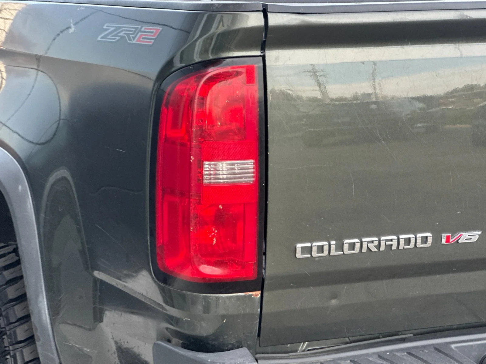 Used 2018 Deepwood Green Metallic Chevrolet ZR2 image 24