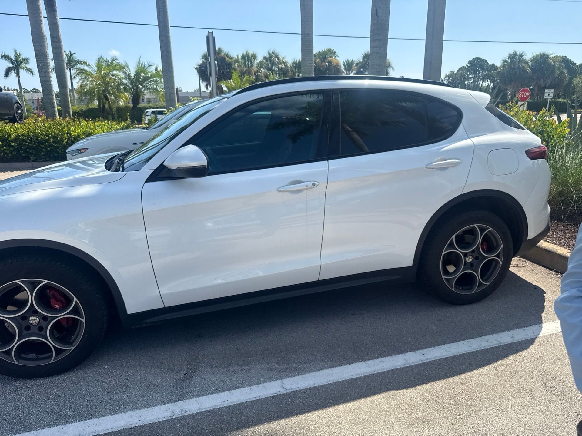 Used 2018 White Alfa Romeo Ti image 9