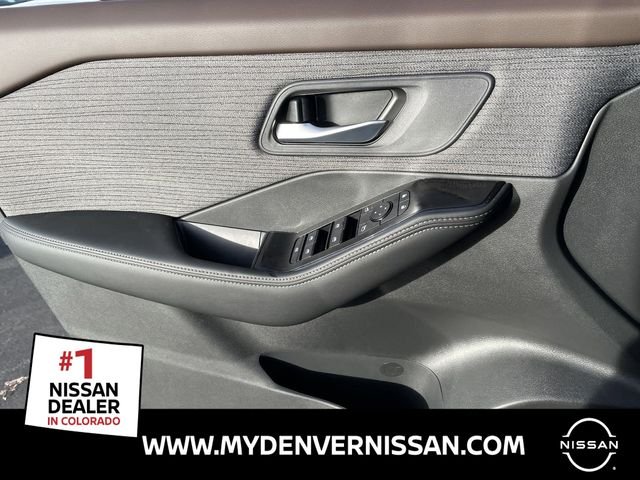 New 2023 Gray Nissan SV image 7