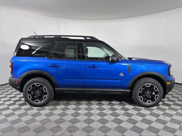 New 2025 Velocity Blue Metallic Ford Outer Banks® image 10