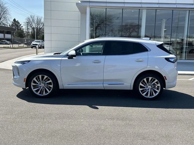 Used 2024 White Frost Tricoat Buick Avenir image 10