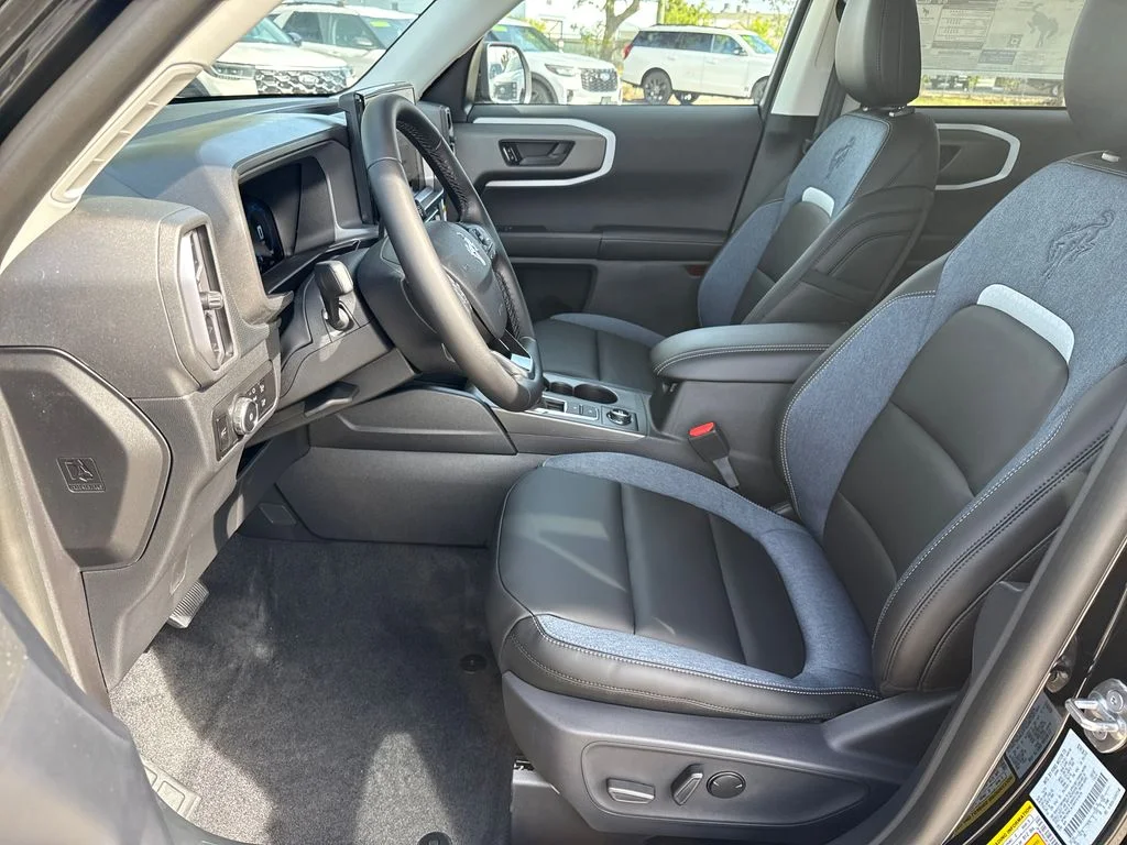New 2025 Black Ford Outer Banks image 18