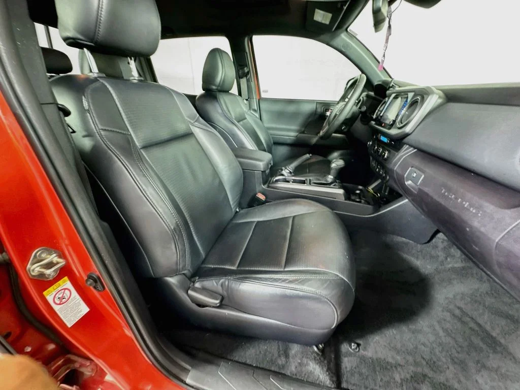 Used 2018 Red Toyota TRD Off-Road image 34