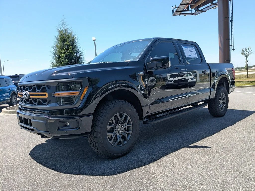New 2026 Agate Black Metallic Ford Tremor image 8