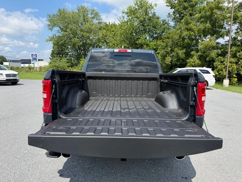 New 2026 Forged Blue Metallic Exterior Paint RAM Big Horn/Lone Star image 19
