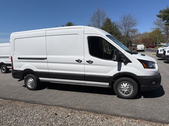New 2026 Oxford White Ford Cargo Van image 5