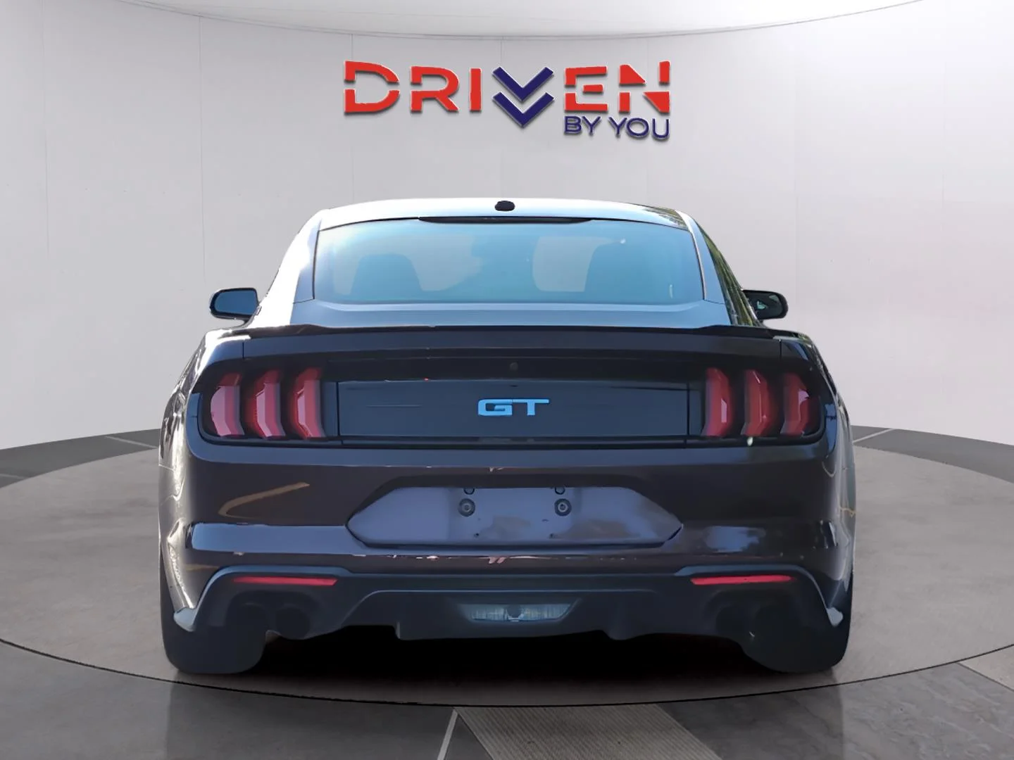 Used 2018 Royal Crimson Metallic Tinted Clearcoat Ford GT Premium image 4