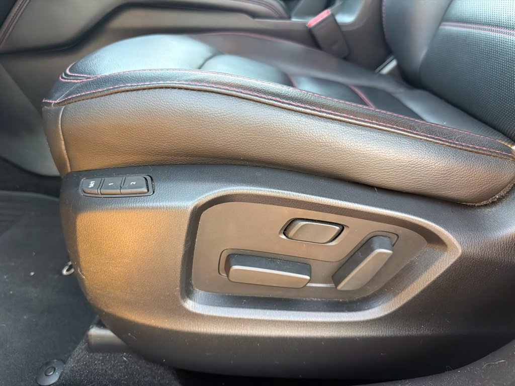 Used 2024 Gray Mazda 2.5 S Carbon Edition image 8