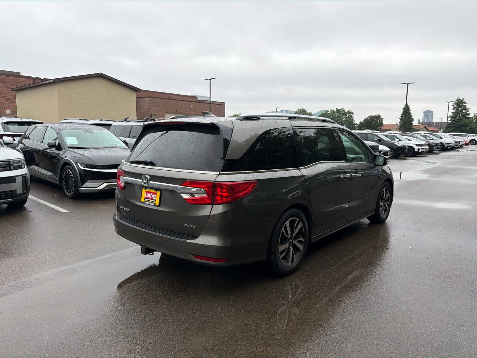 Used 2018 Honda Odyssey Elite with VIN 5FNRL6H99JB000313 for sale in Bloomington, Minnesota