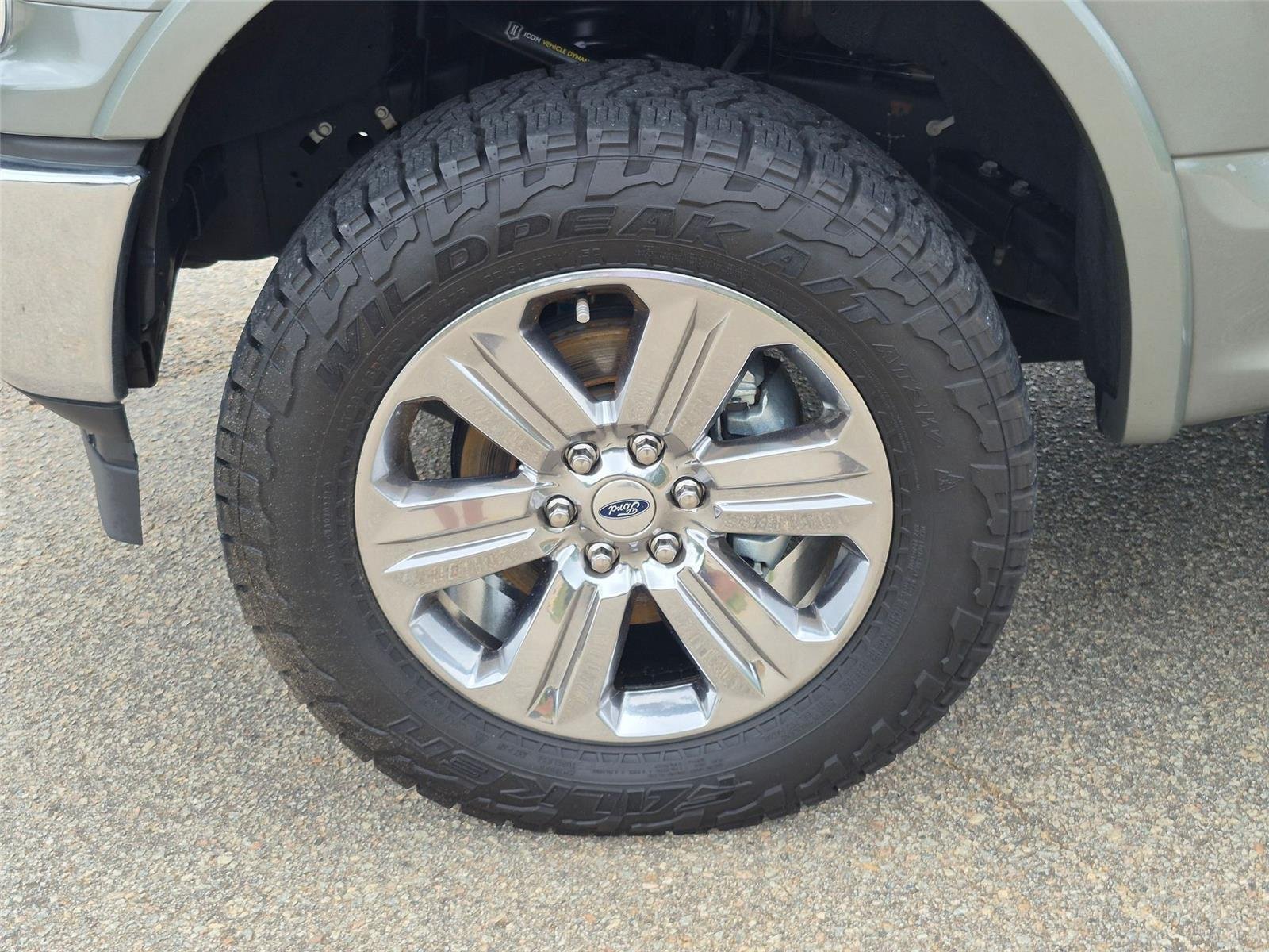 Used 2019 Ingot Silver Metallic Ford LARIAT image 10