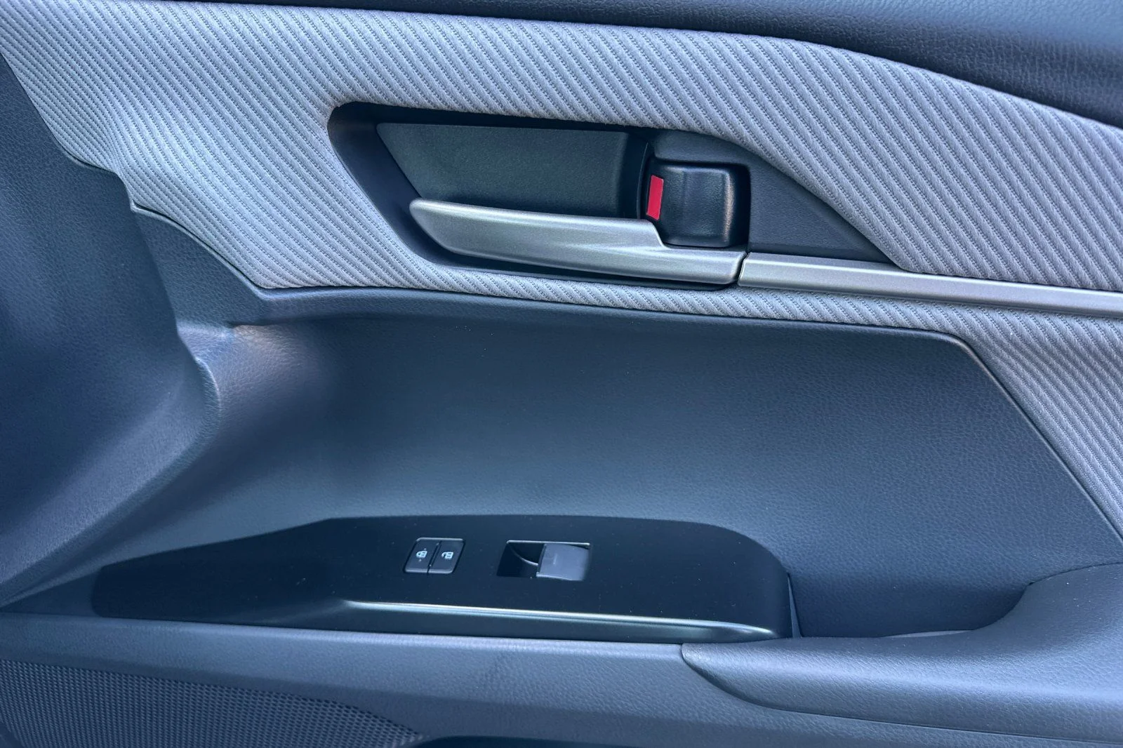 New 2026  Toyota SE image 19