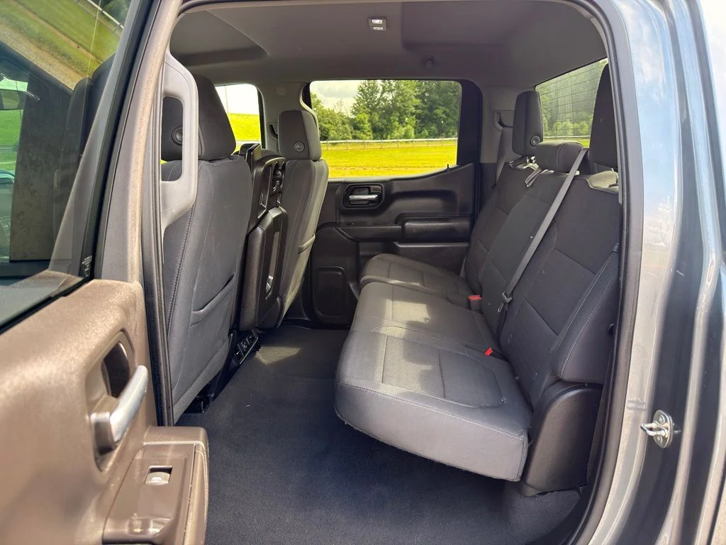 Used 2019 Gray Chevrolet LT image 25