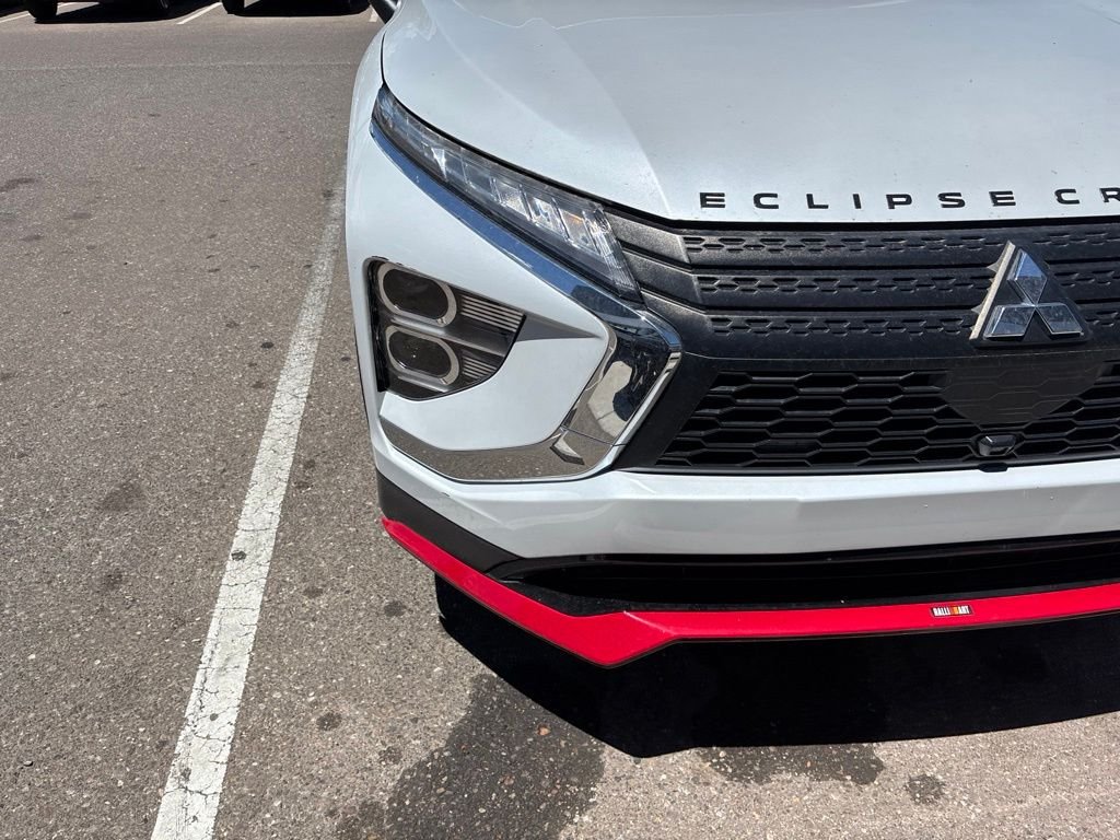 Used 2023 White Mitsubishi Ralliart image 9