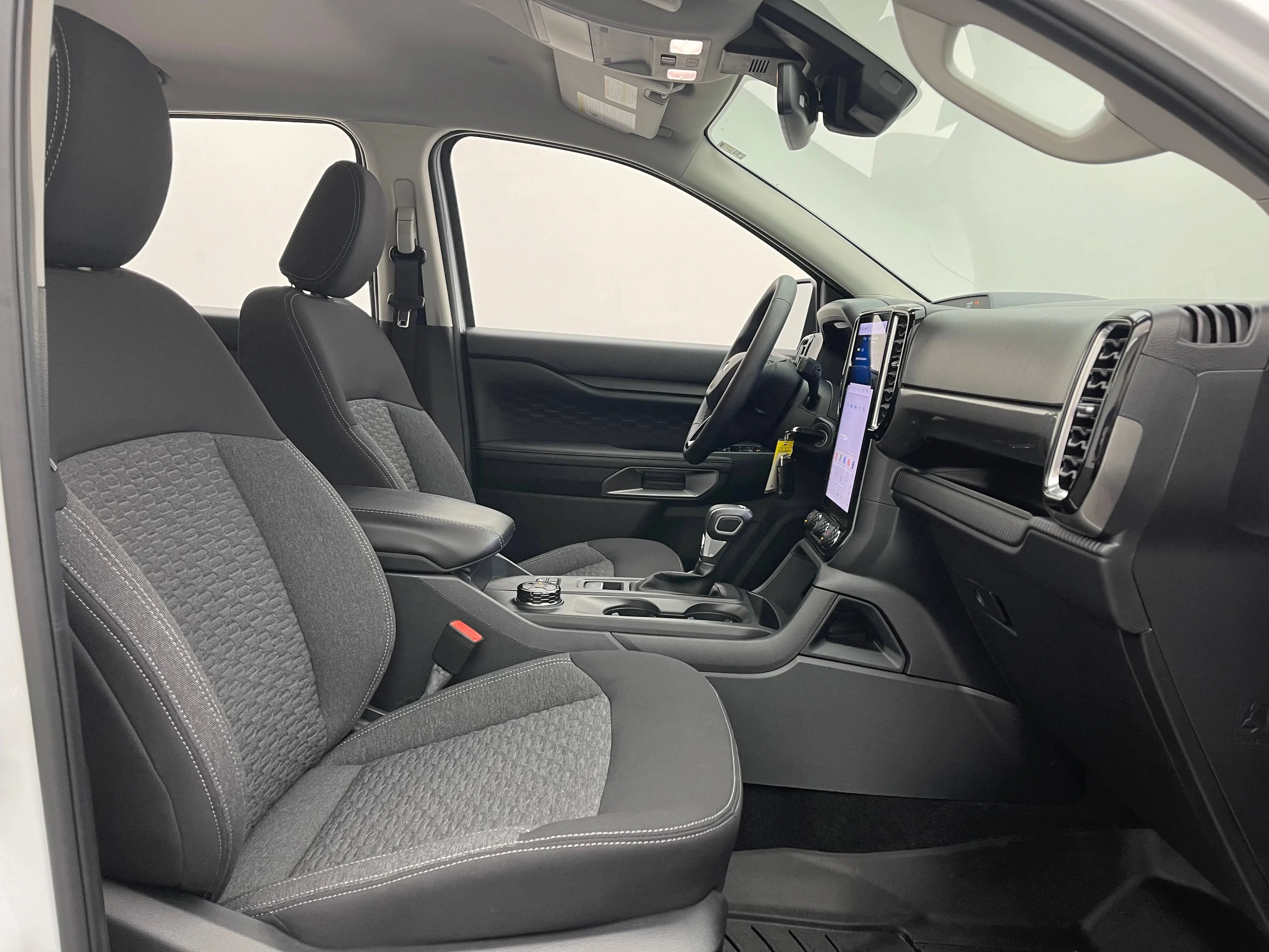 Used 2024 White Ford XLT image 30