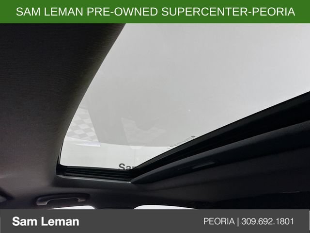 Used 2024 Red Buick Avenir image 21