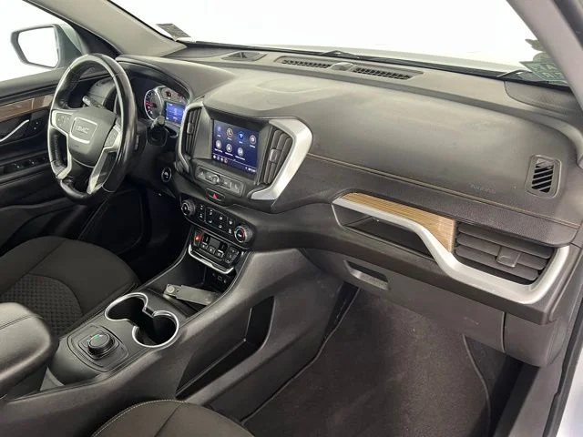 Used 2021 Silver GMC SLE image 35