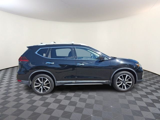 Used 2020 Black Nissan SL image 7