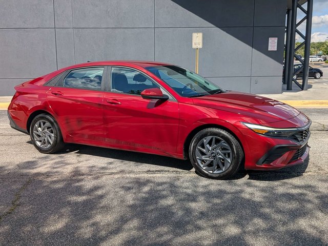 2024 Hyundai Elantra SEL