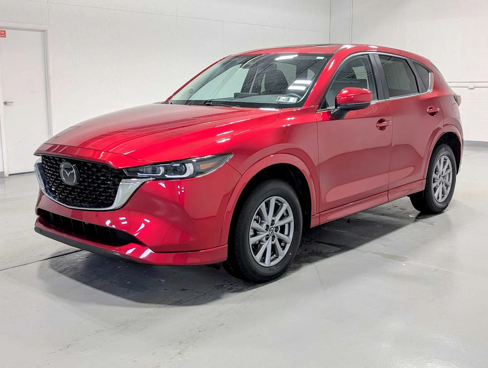 2024 Mazda CX-5 S Preferred package Auto AWD's photo