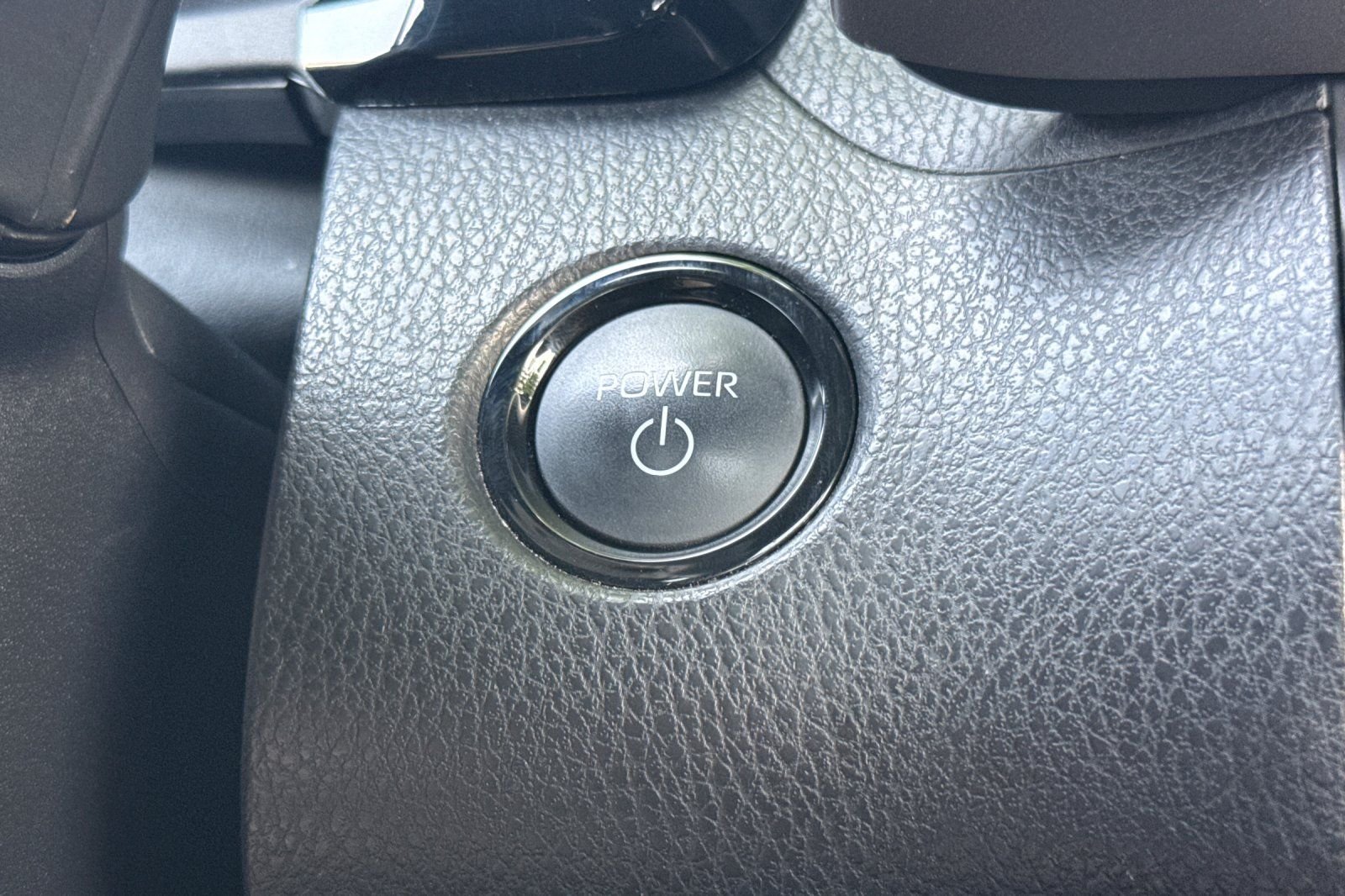 Used 2025  Toyota XSE image 20
