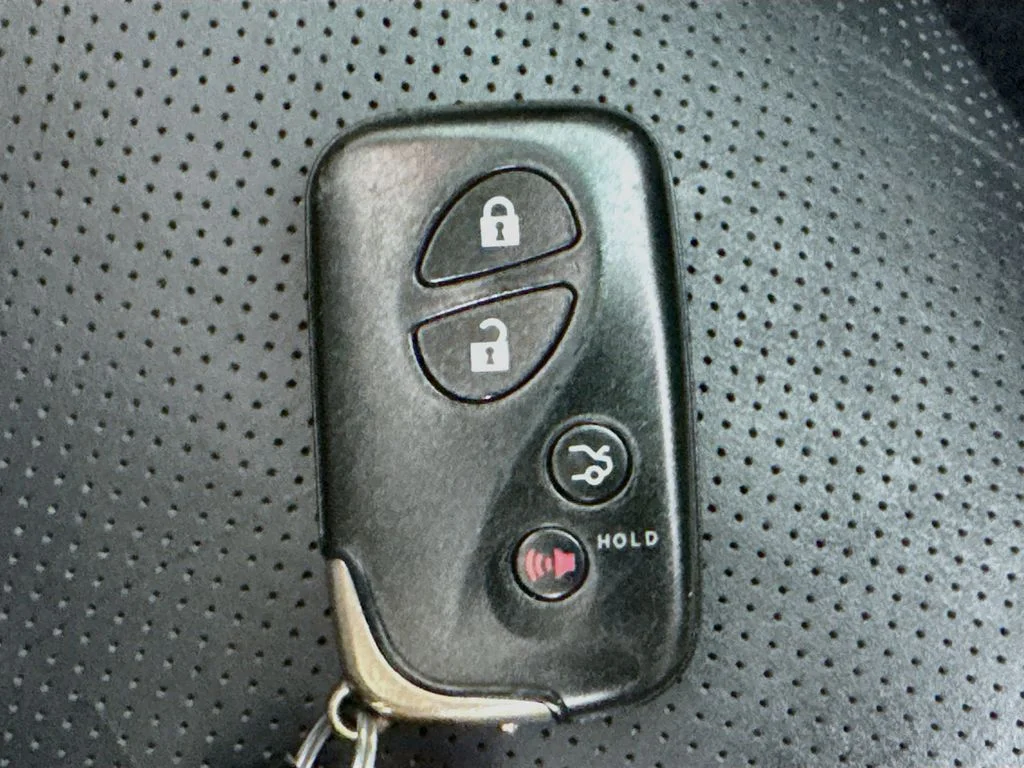 Used 2009 Gray Lexus 250 image 38
