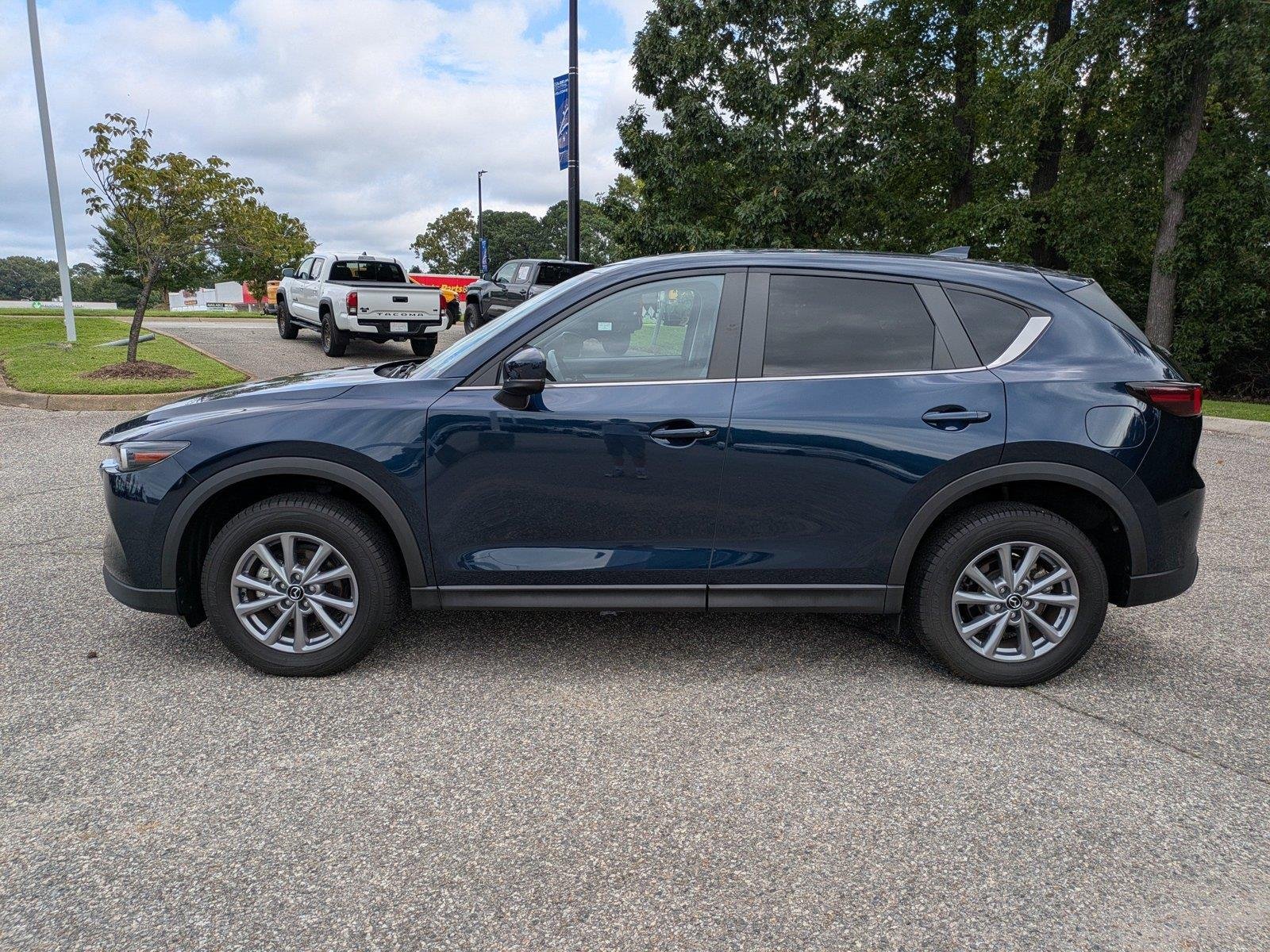 Used 2023 Eternal Blue Mica Mazda 2.5 S Select Package image 7