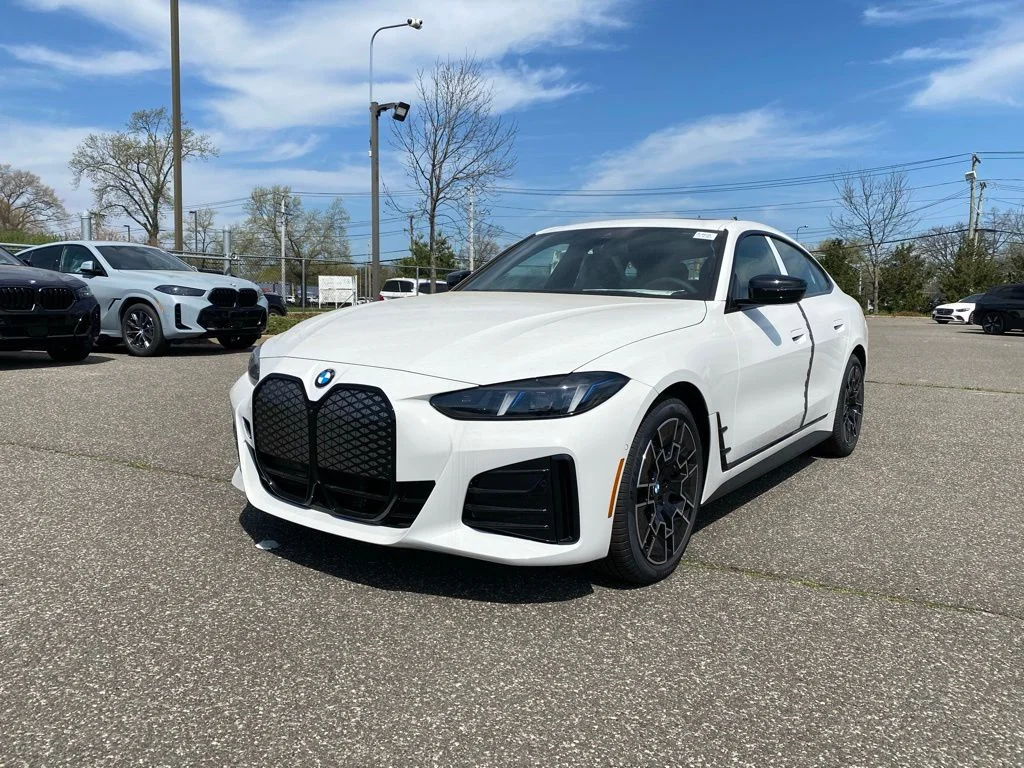 2026 BMW i4