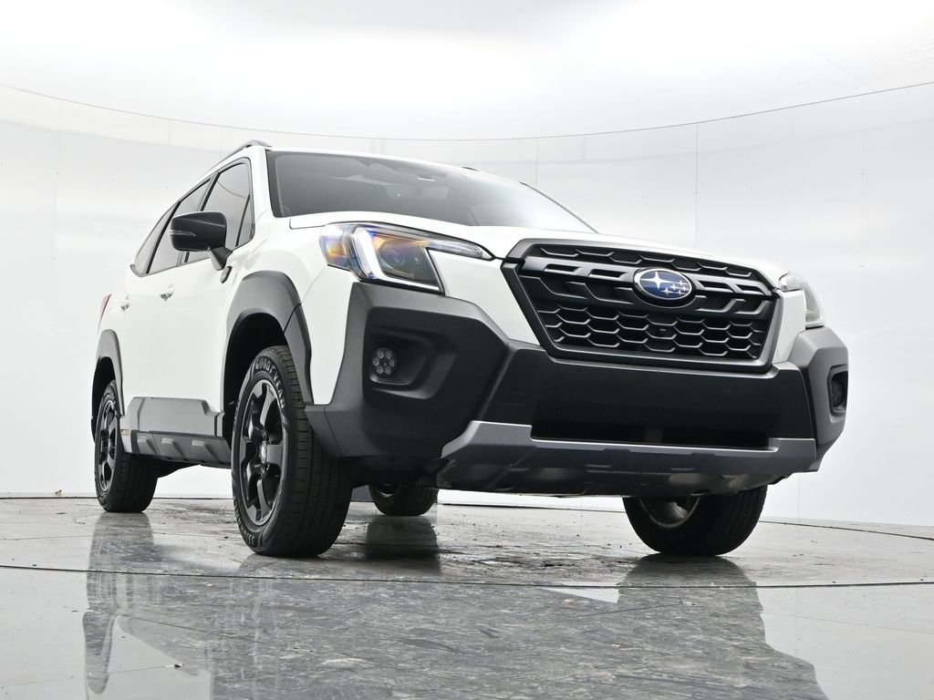 Used 2023 Crystal White Pearl Subaru Wilderness image 47