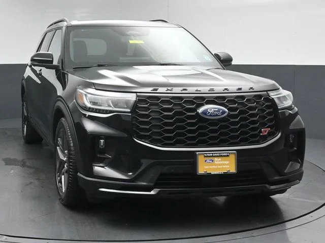 Certified Used 2025 Agate Black Metallic Ford ST image 2