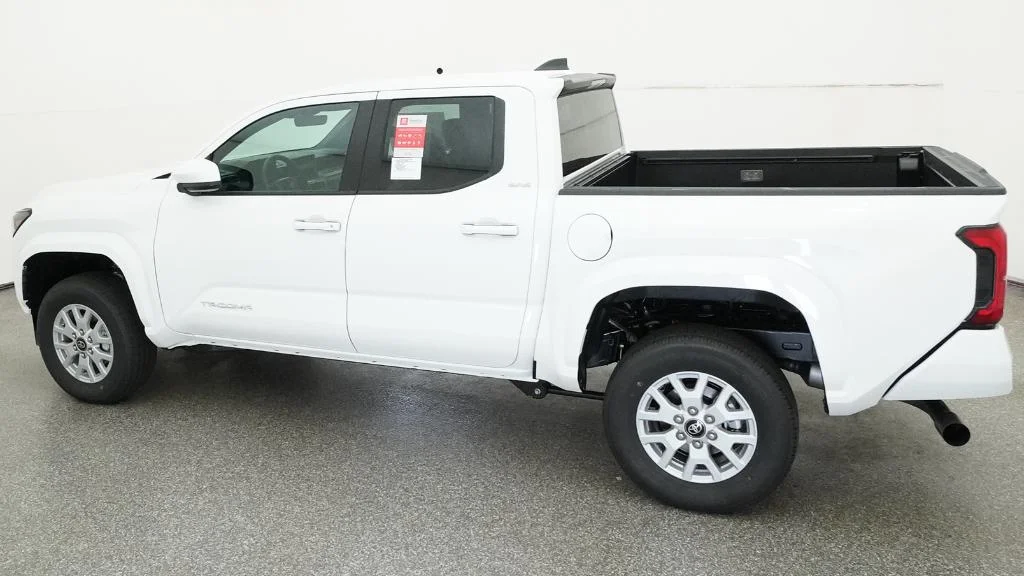 New 2026 Ice Cap Toyota SR5 image 12