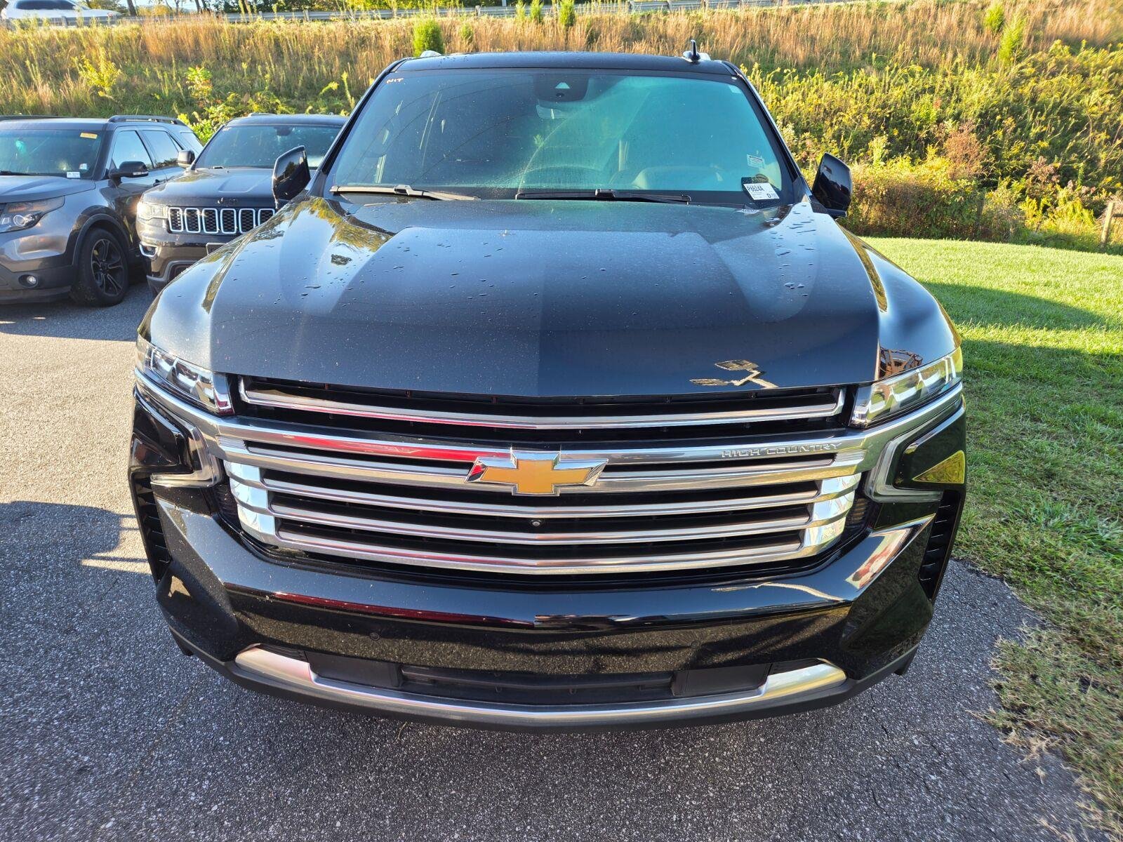 Used 2024 Black Chevrolet High Country image 2