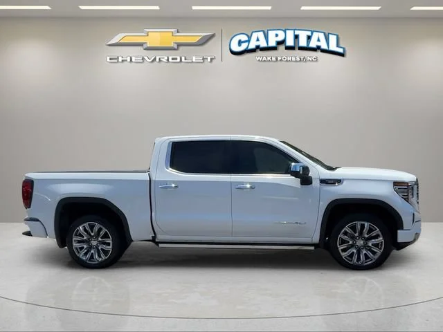 Used 2024 Summit White GMC Denali image 7