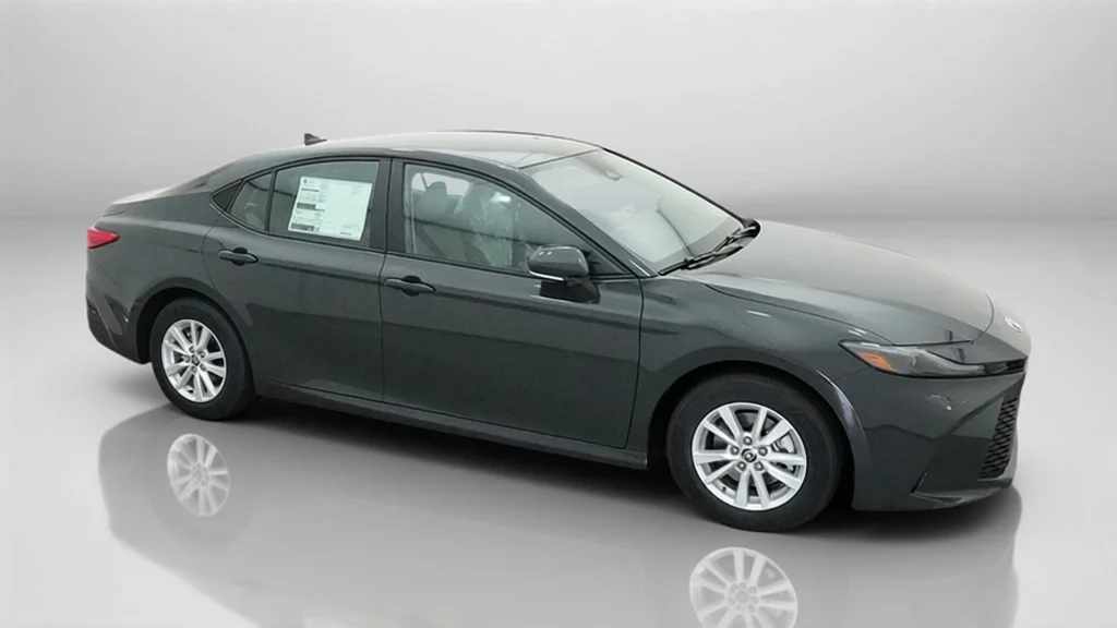 New 2027 Underground Toyota LE image 6