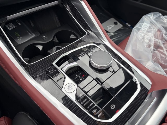 New 2027 Mineral White Metallic BMW xDrive40i image 13