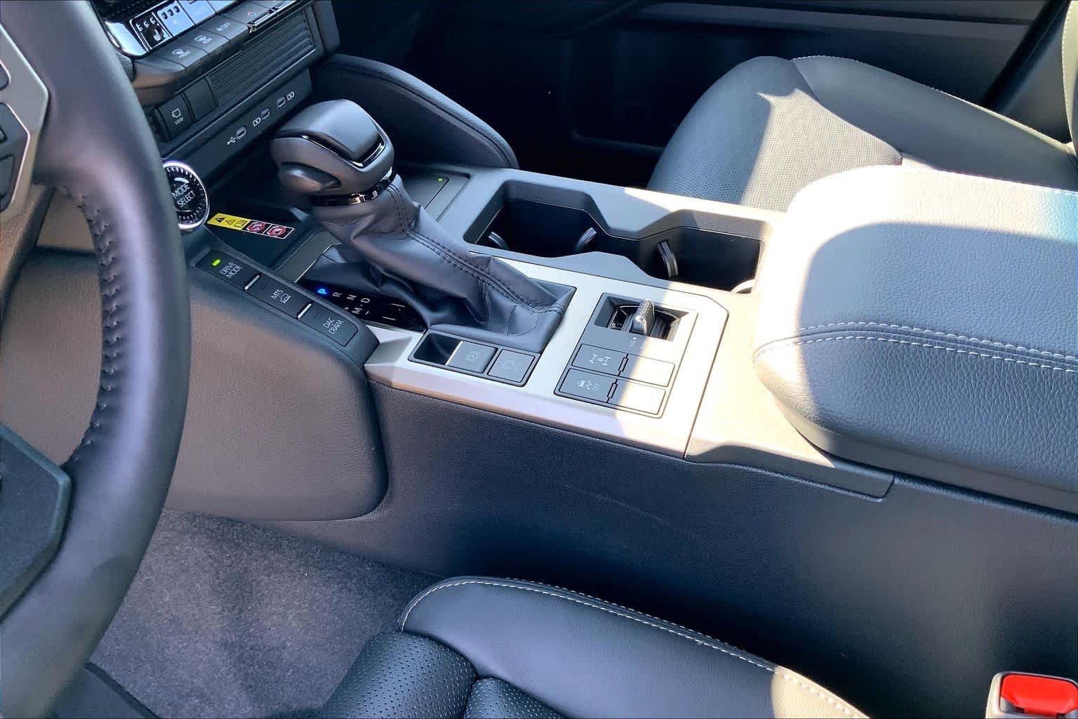 New 2027 Underground Toyota Land Cruiser image 7