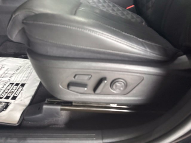 Used 2023 Black Kia SX-Prestige image 26