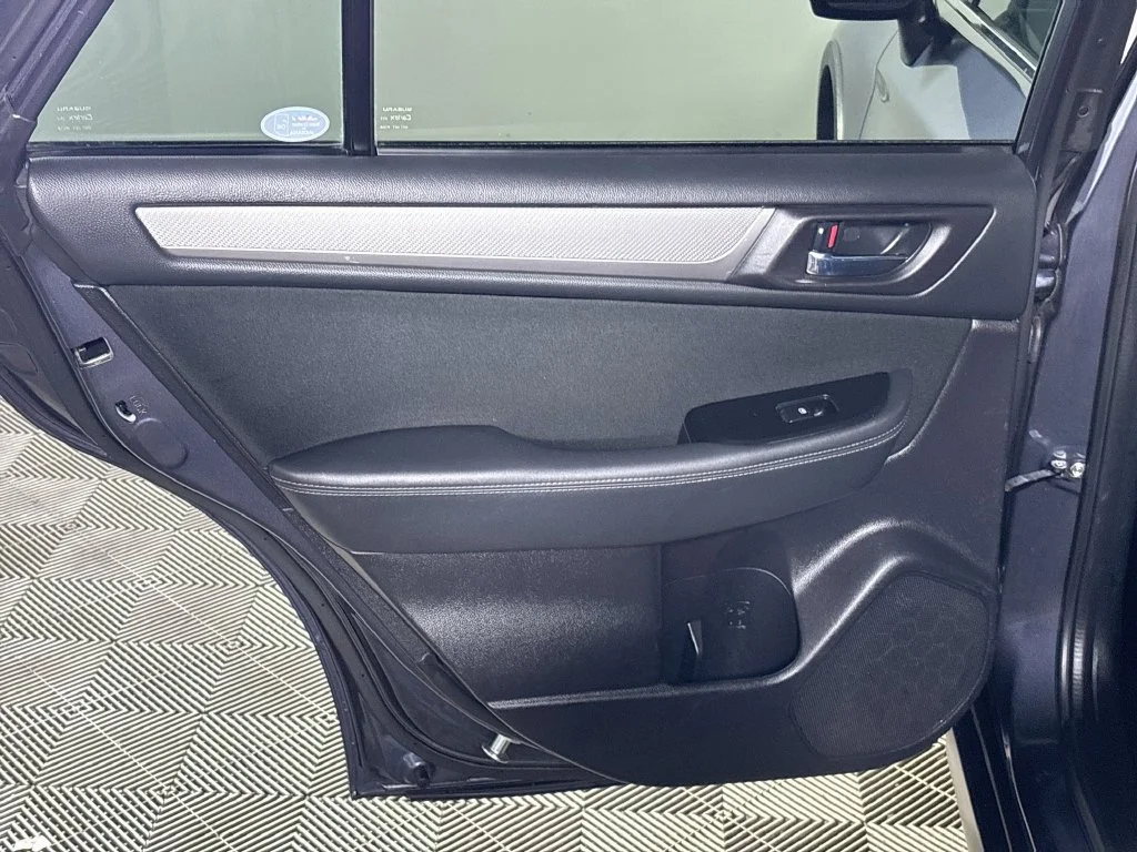 Used 2017 Gray Subaru 2.5i Premium image 18
