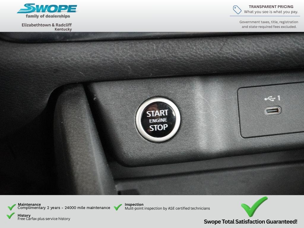 Used 2023 Glacier White Nissan S image 21