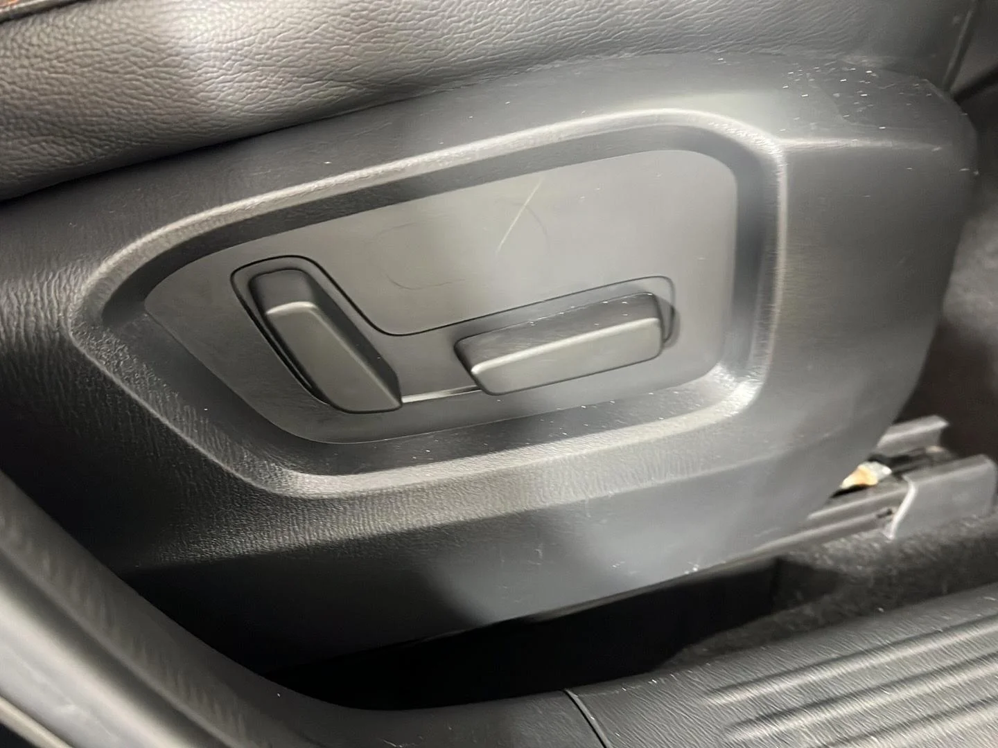 Used 2019 Jet Black Mica Mazda Grand Touring image 26
