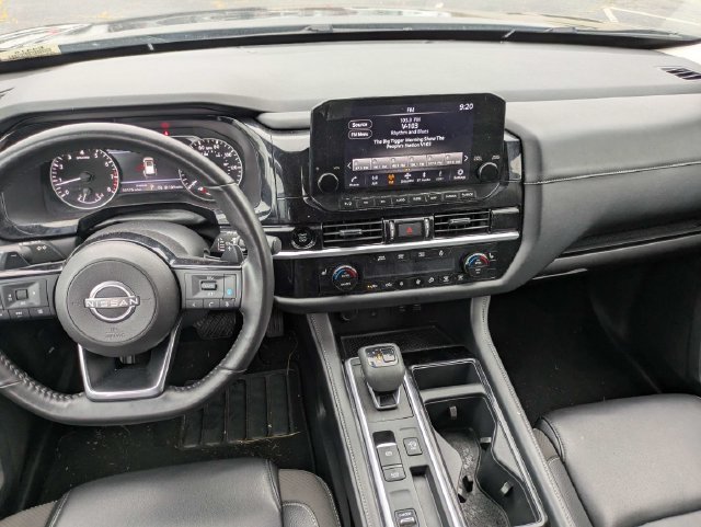 Used 2025 Black Nissan SL image 13